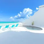Caprice 5 -Private Beachfront Home In Gated Community