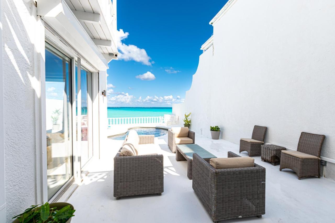 Caprice 5 -private Beachfront In Gated Community Holiday home *