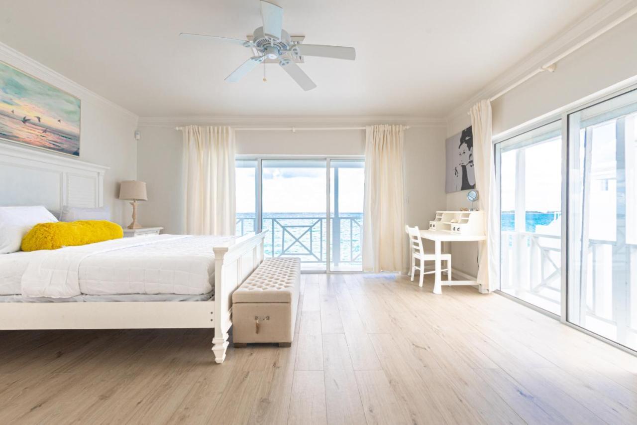 Caprice 5 -private Beachfront In Gated Community Nassau