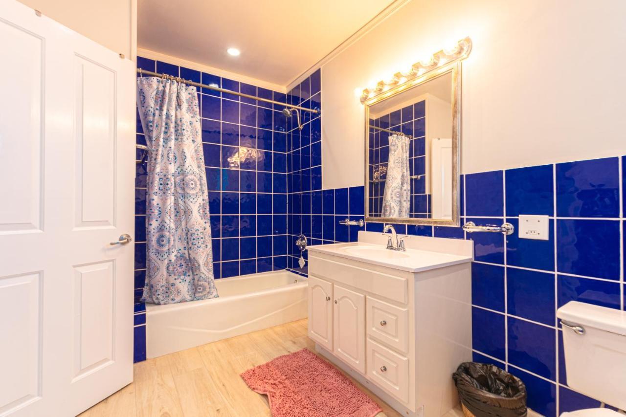 Caprice 5 -private Beachfront In Gated Community Holiday home Nassau